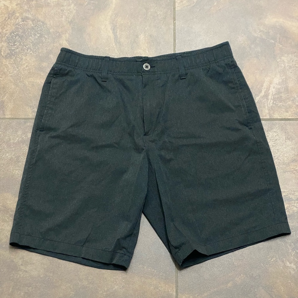 Under Armour Men's Dark Gray Flat Front Shorts